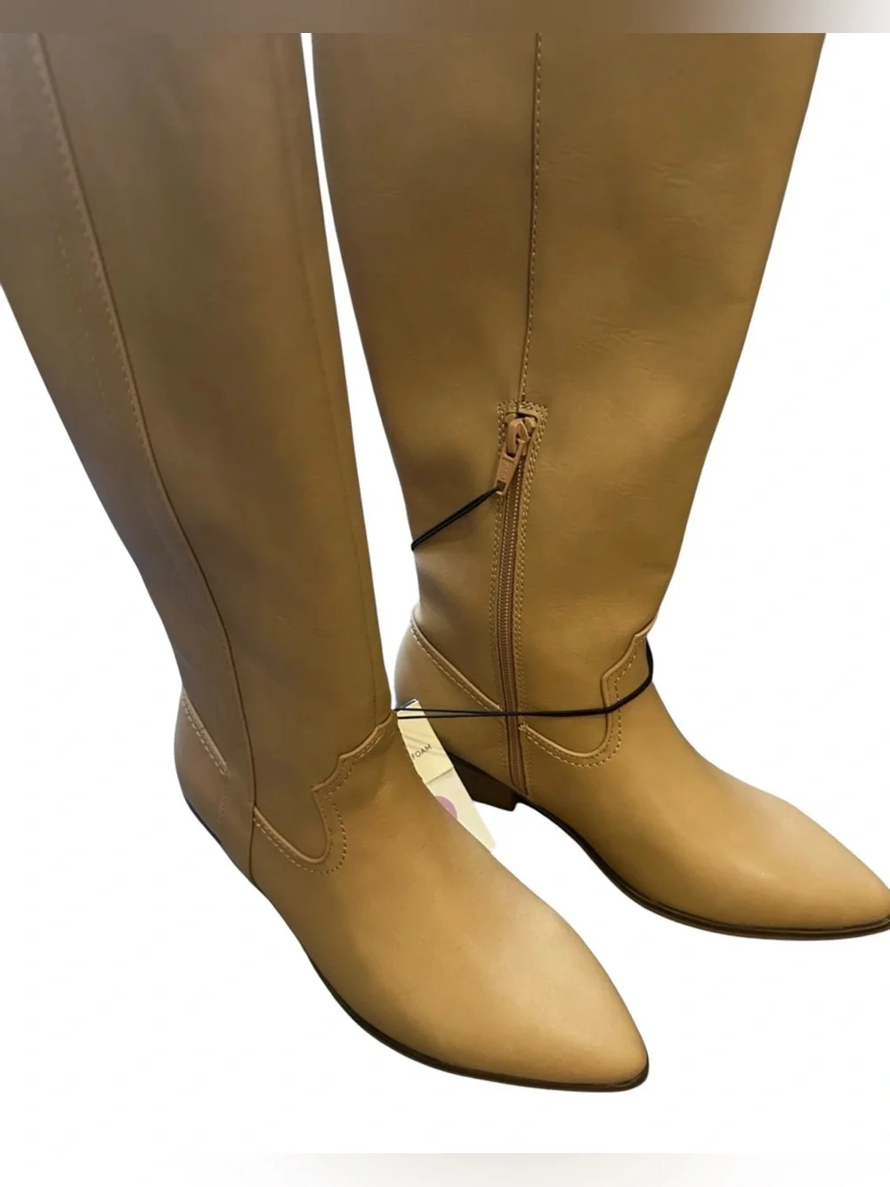 NWT Universal Thread Women’s Sommer Western Knee Boot in Tan Sz 6 1/2